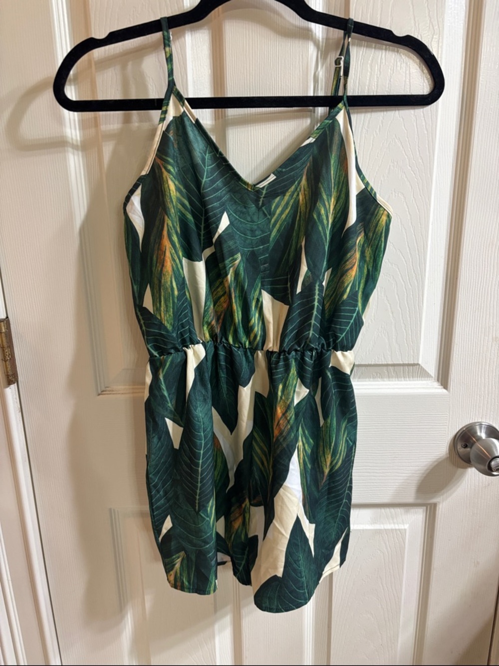 SHEIN Green Leaf-Print Spaghetti Strap Romper